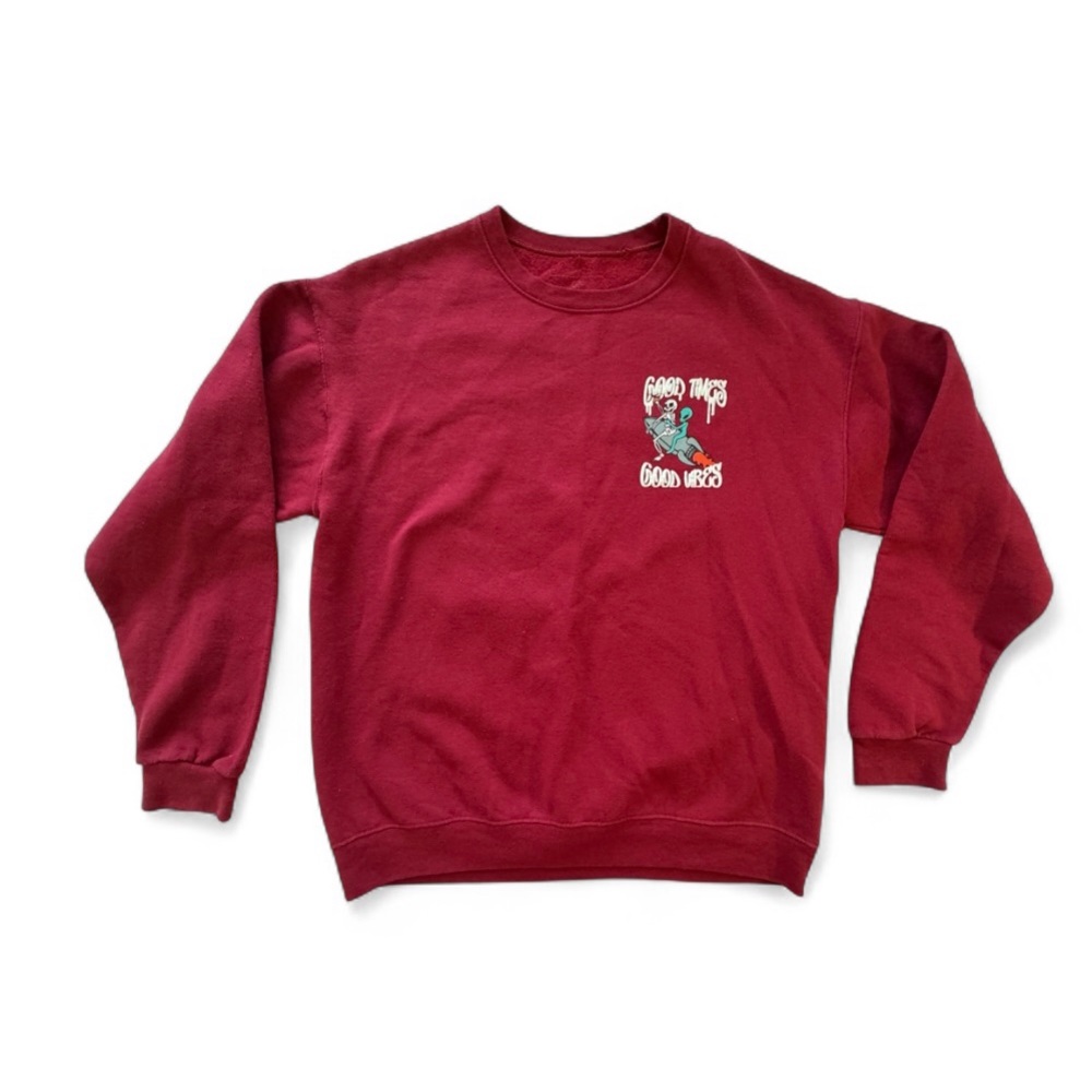 Good Times Good Vibes Red Medium Sweatshirt Alien and Skeleton Rocket Print